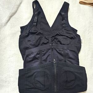 Set of 4 black nursing/pumping bras large